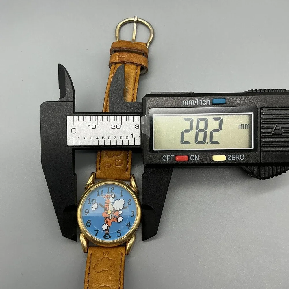 Disney Store Womens Watch 28mm Tigger Blue Dial Leather DS-240 New Battery